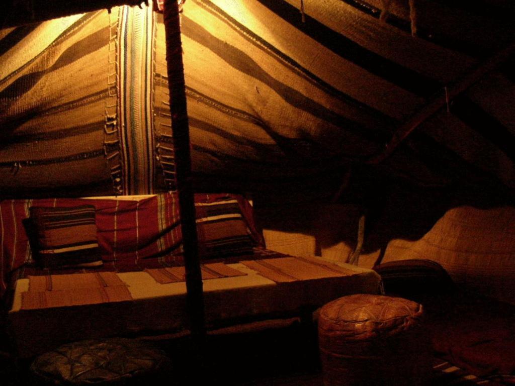 Kenza Shanīnī Quarto foto