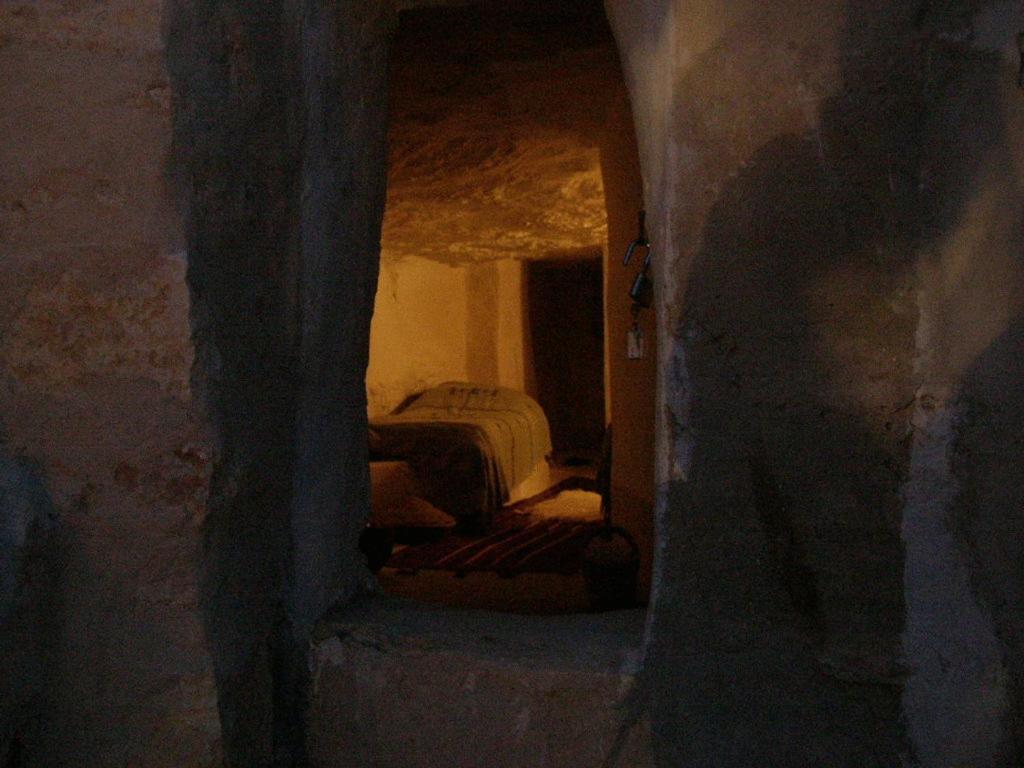 Kenza Shanīnī Quarto foto